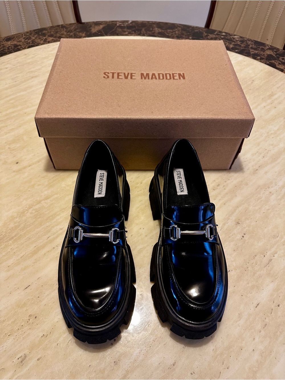 Like New Steve Madden Gucci Look Alike Black Patent Leather Lug Sole Bit Loafers